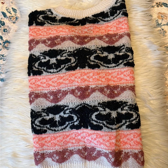 Tribal Jeans sweater - Picture 4 of 5